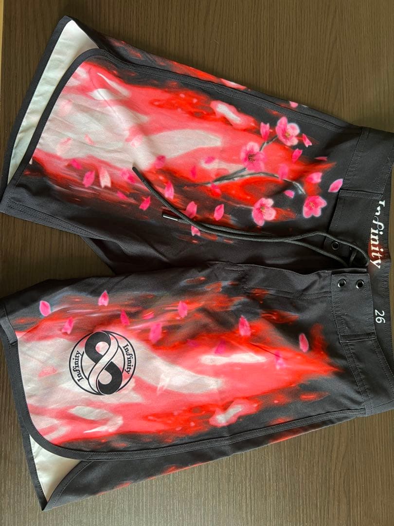 【近藤陸也 】Infinity インフィニティ　サーフパンツ26インチ