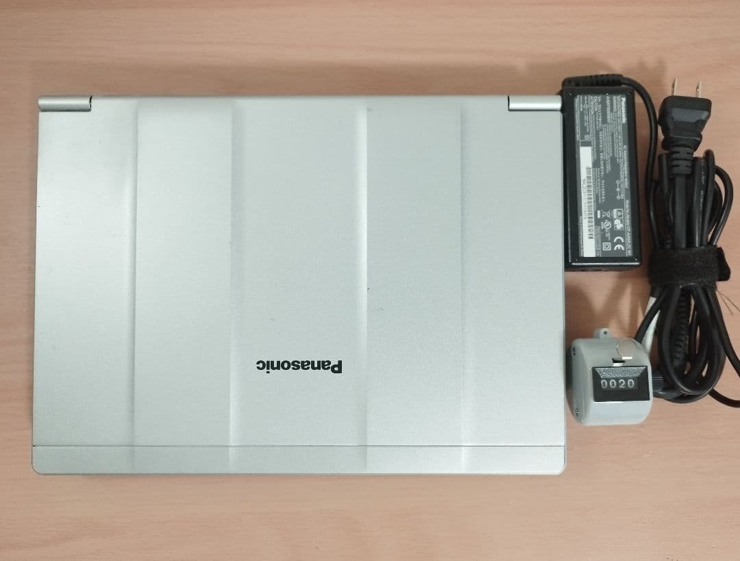 レッツノートCF-SV7 i5/8GB/256GB/office付き永続版⑩