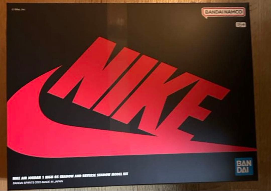 抽選販売 NIKE AIR JORDAN 1 HIGH 85 MODEL KIT