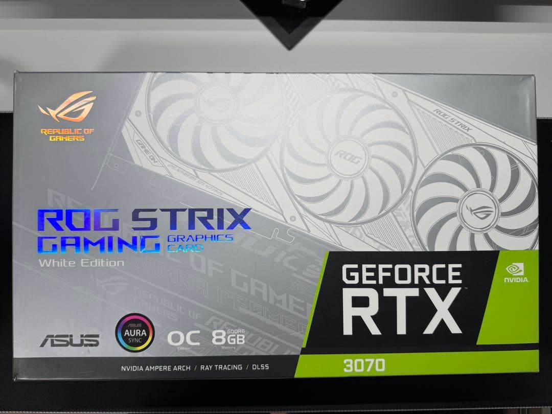 グラフィックボード・グラボ・ビデオカード ROG STRIX RTX3070 White Edition OC 8GB