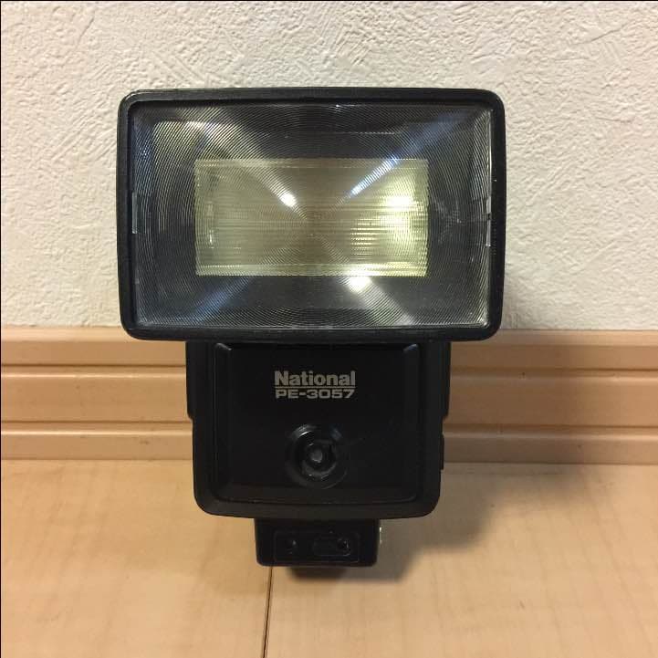 フィルムカメラ National PE-3057