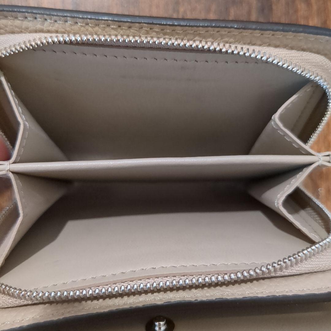 winahr！LOUIS VUITTON 二つ折り財布 グレージュ