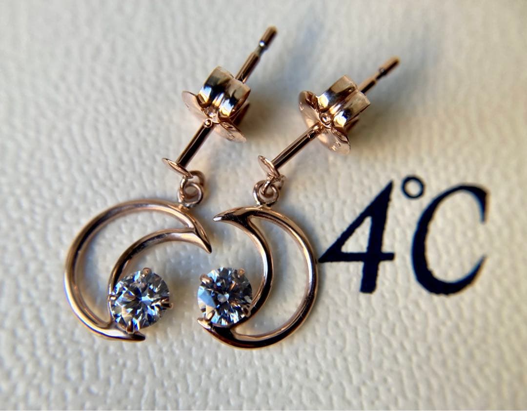 カナル・ヨンドシー　1Pジルコニア　ムーン　三日月　ピンクゴールドピアス　k10