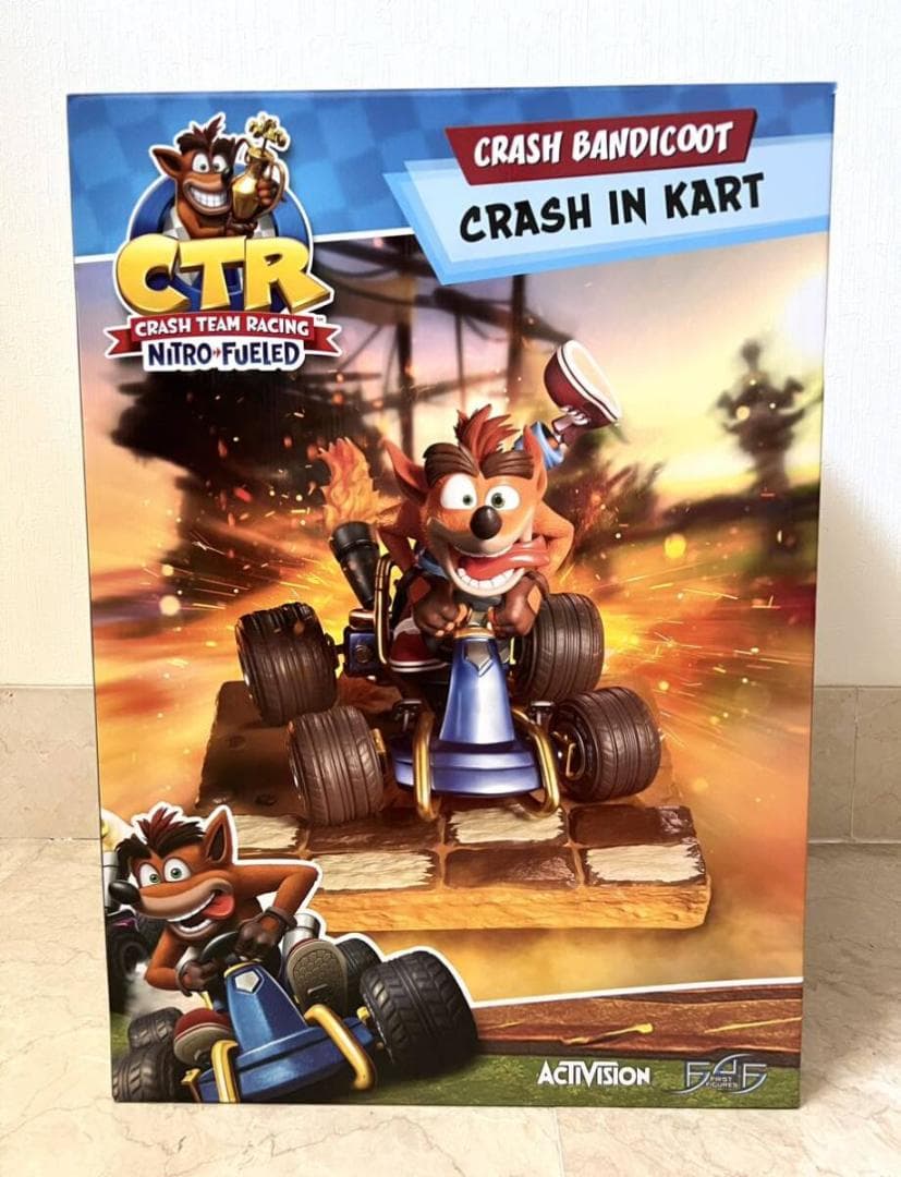 クラッシュ・バンディクー スタチュー カート ver オレンジ 大 650193