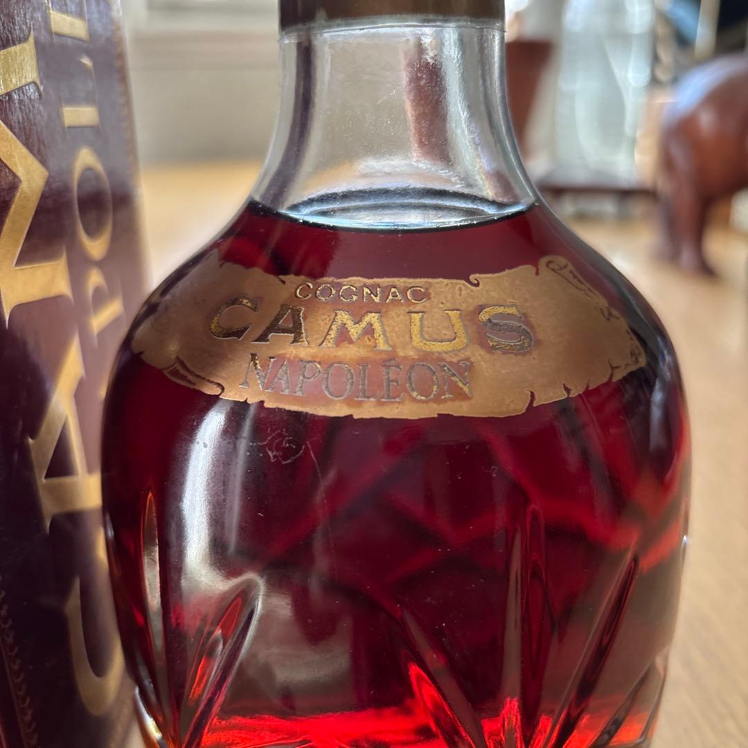 CAMUS NAPOLÉON コニャック 箱入り
