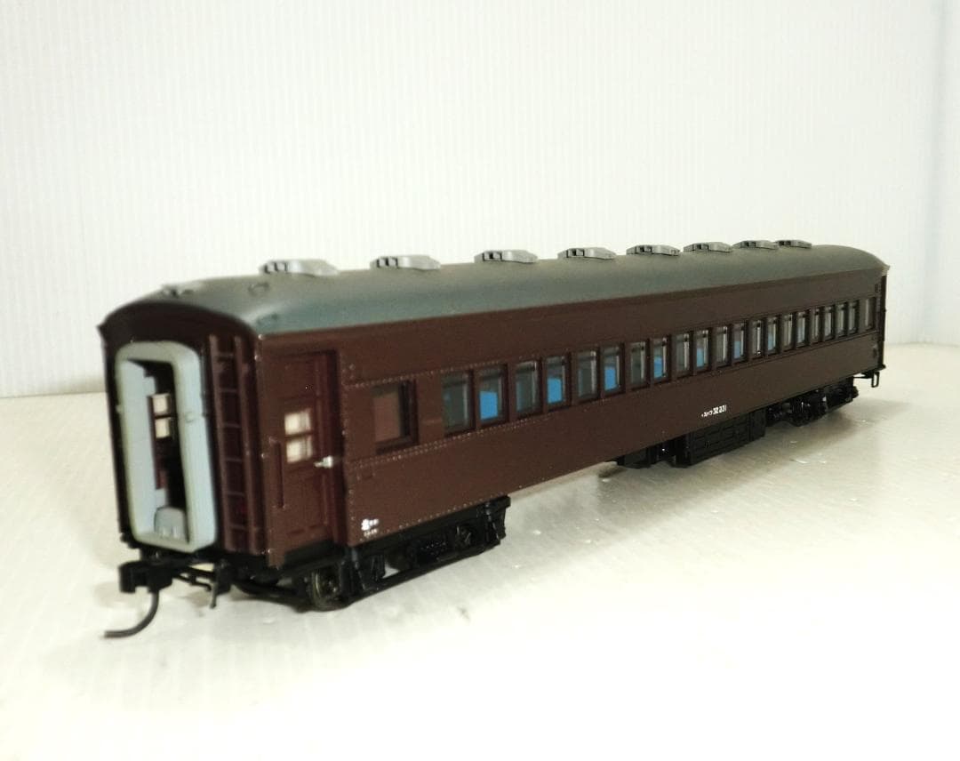 HOゲージ 天賞堂 32系国鉄旧客車 スハフ32形 北海道タイプ　室内灯付