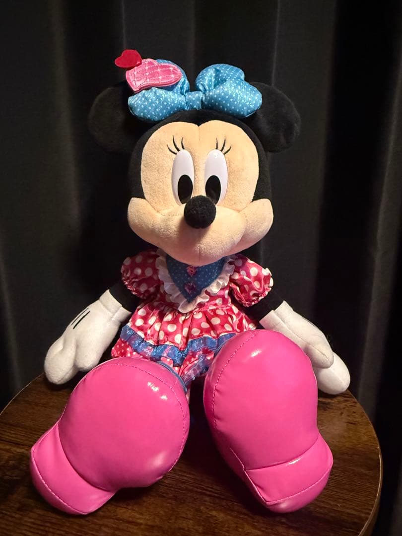 ディズニー　ミニーマウス　パルパルーザ　ぬいぐるみ 2024年