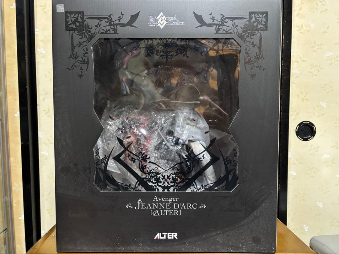 ALTER アヴェンジャー　ジャンヌ・ダルク(オルタ) 1/7スケールフィギュア