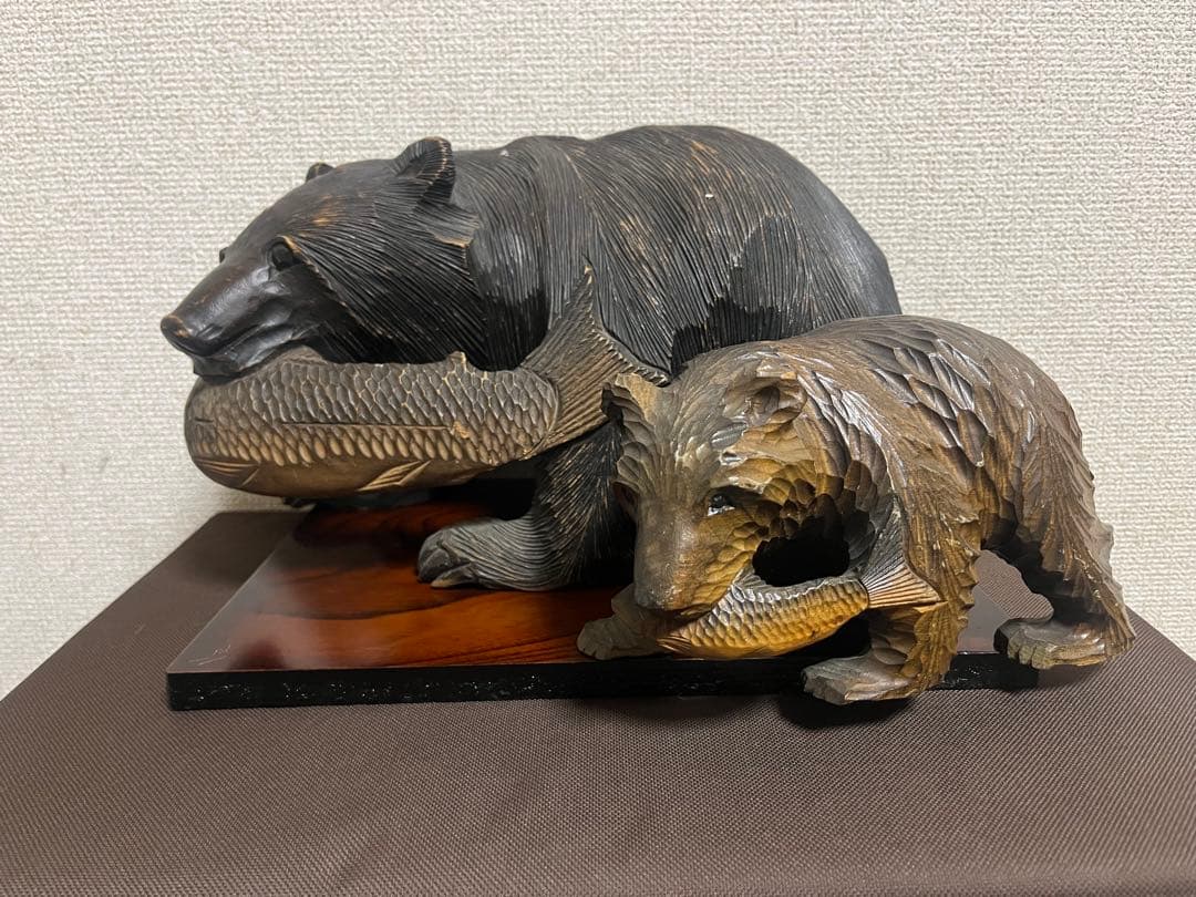 70年物！【昭和レトロ】木彫り熊　民芸品　置物　彫刻　大•小　2体セット