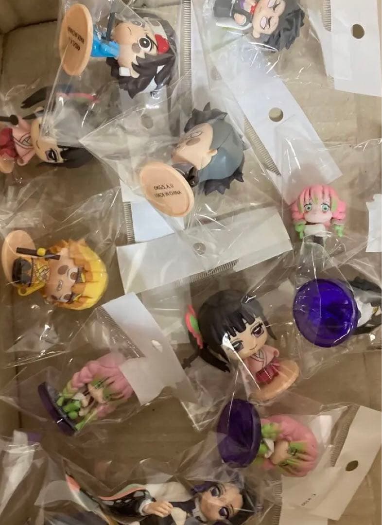 鬼滅の刃 グッズ フィギュア ぬいぐるみ まとめ売り フィギュア 引退品 大量