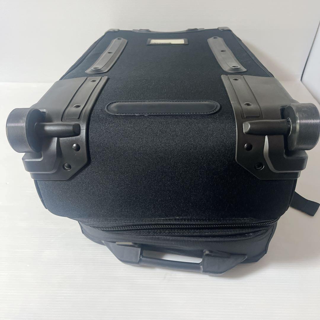 DAKINE キャリーバッグ SPLIT ROLLER 65L ブラック