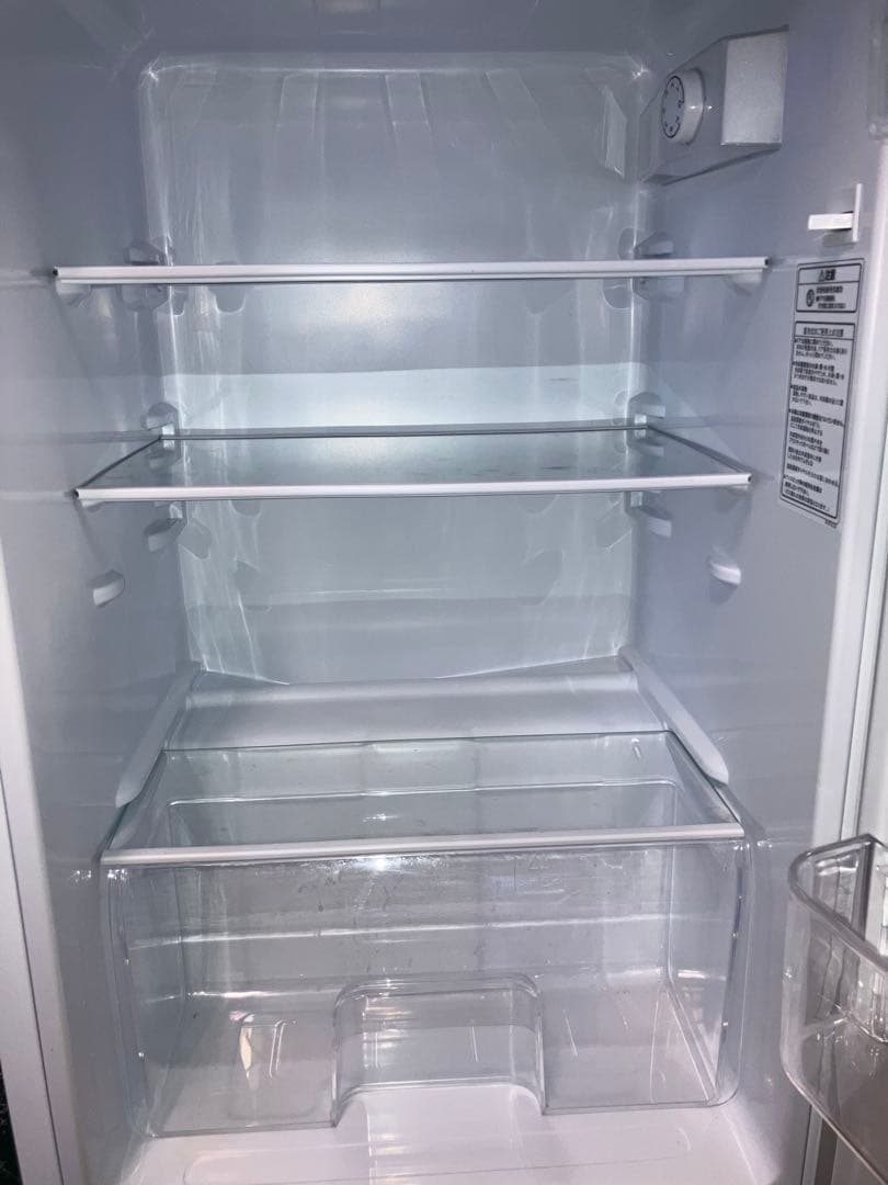 10h59 Hisense 120L 冷凍冷蔵庫 HR-B12E2W 2023年