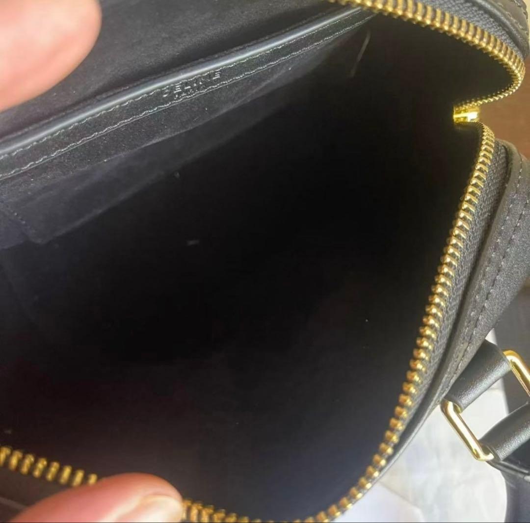 CELINE ブラック　ショルダーバッグ　トリオンフ