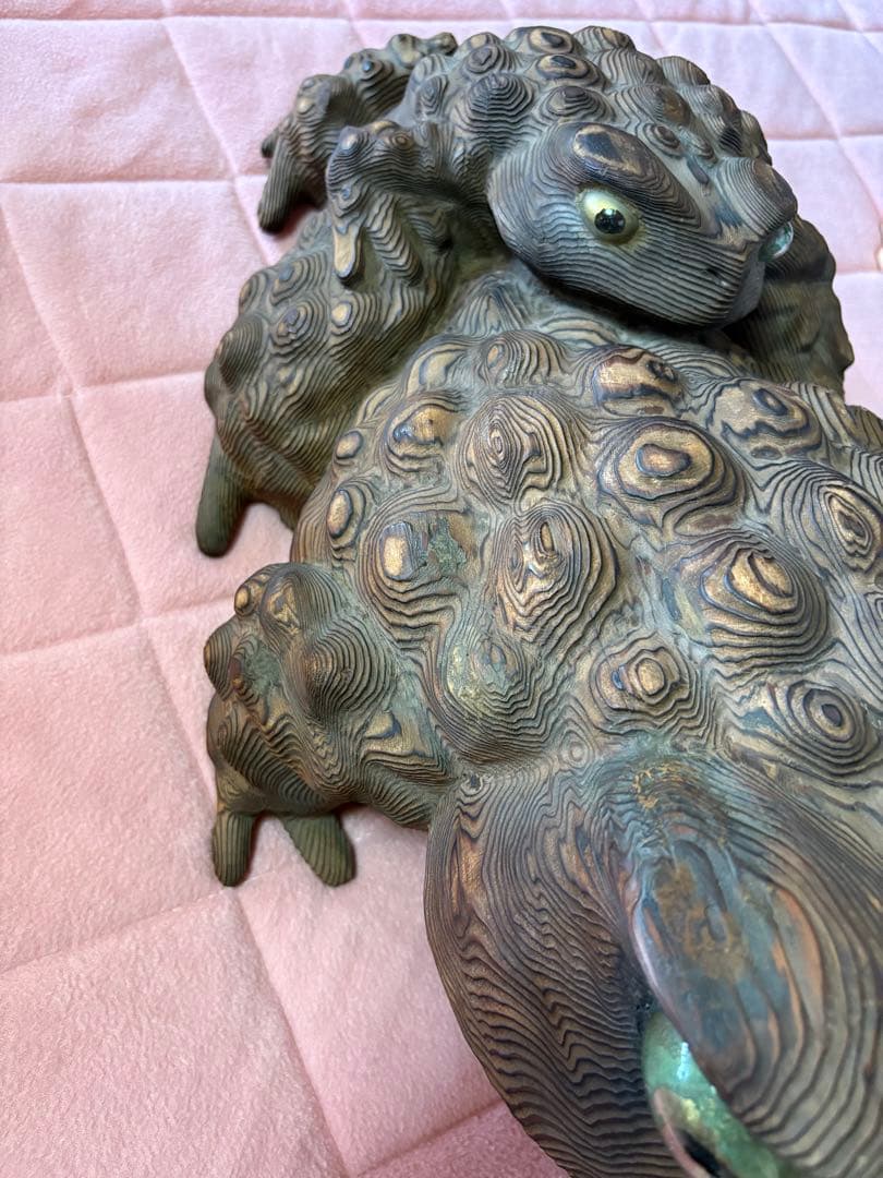 木製親子カエル　置物