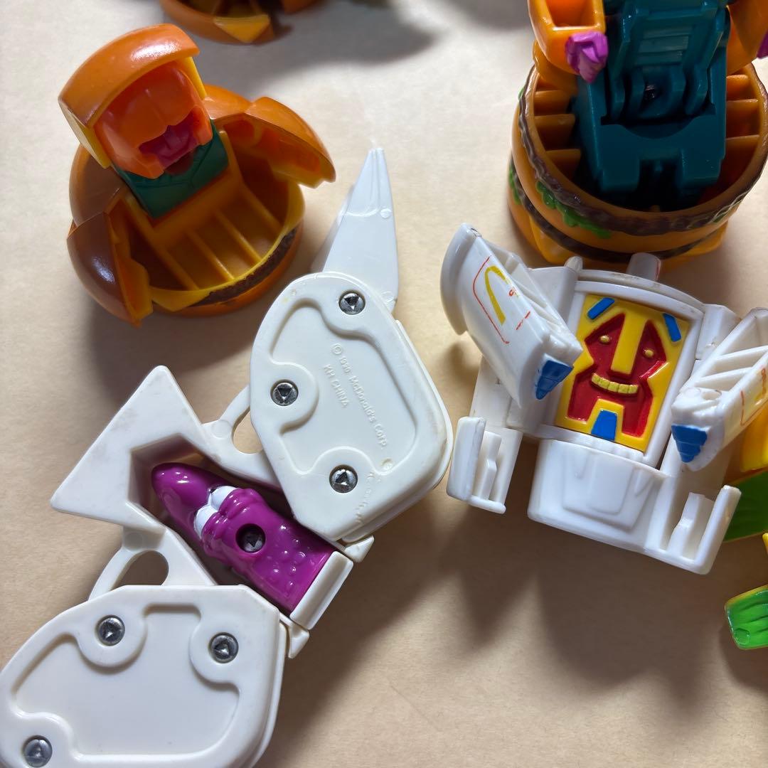 マクドナルド　変身　マックロボ　？　10体セット