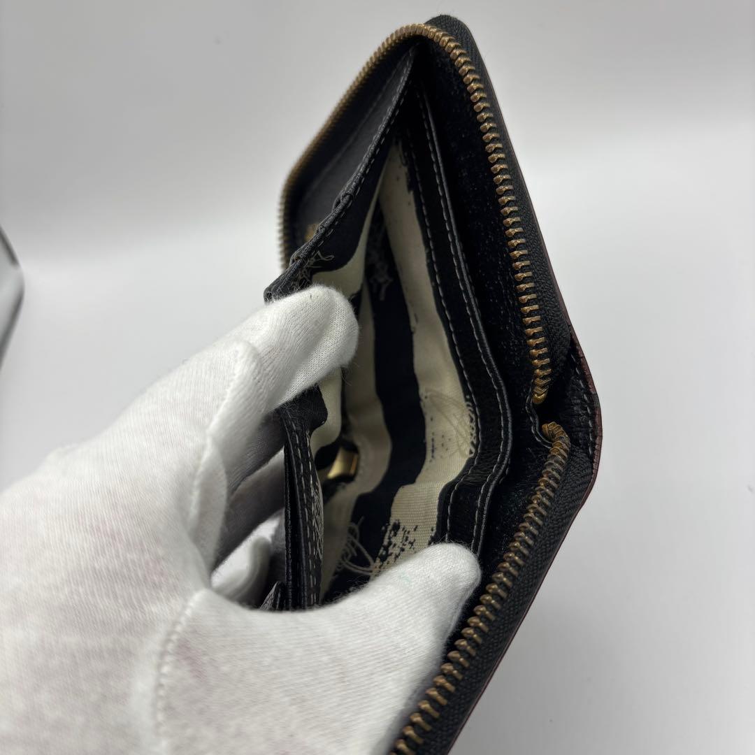 vivienne westwood 二つ折り財布　ラウンドジップ　ブラック　財布