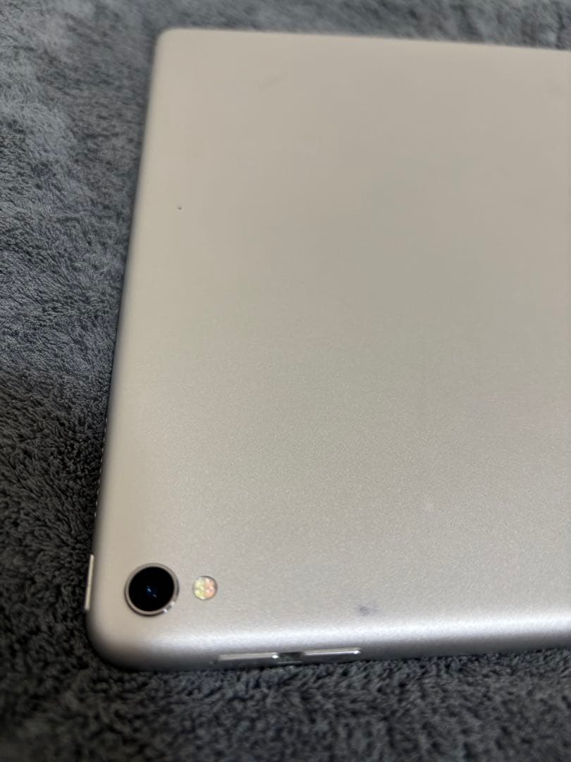 iPad Pro 12.9インチ 第2世代256GB Wi-Fiモデル 本体のみ