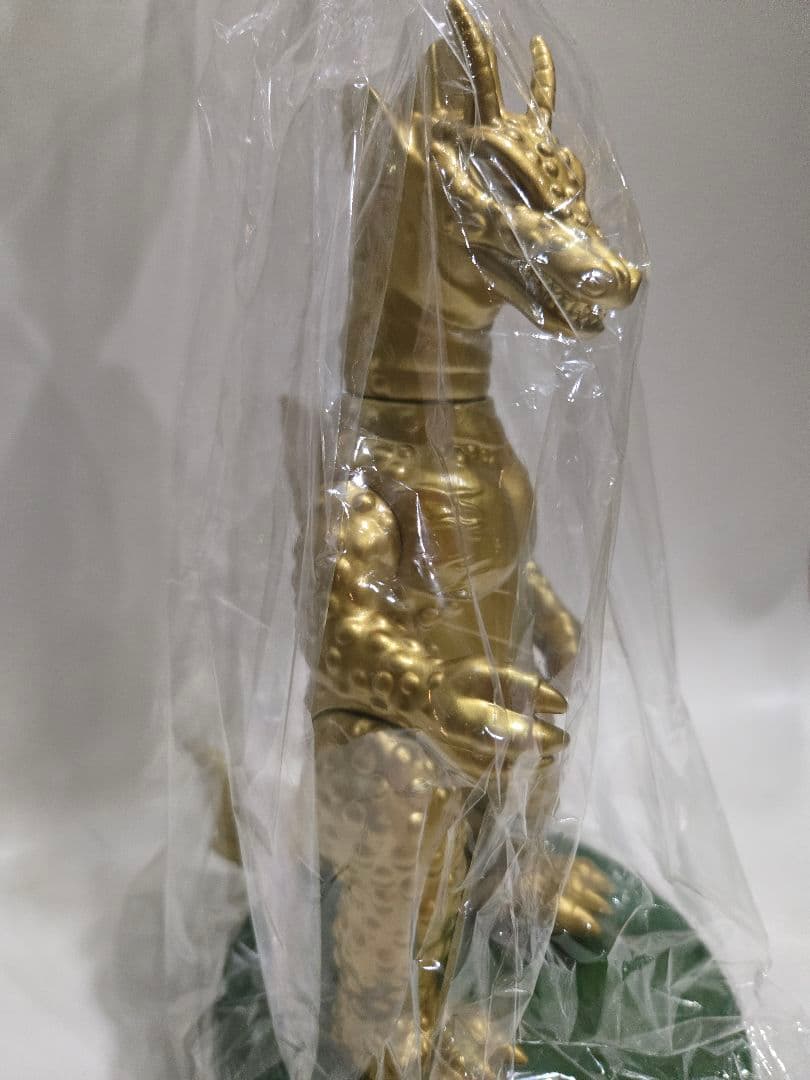 ワンフェス　M1号　チタノザウルス　ゴールド