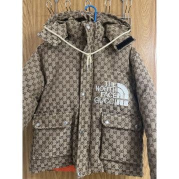【The North Face × Gucci】 ダウンジャケット