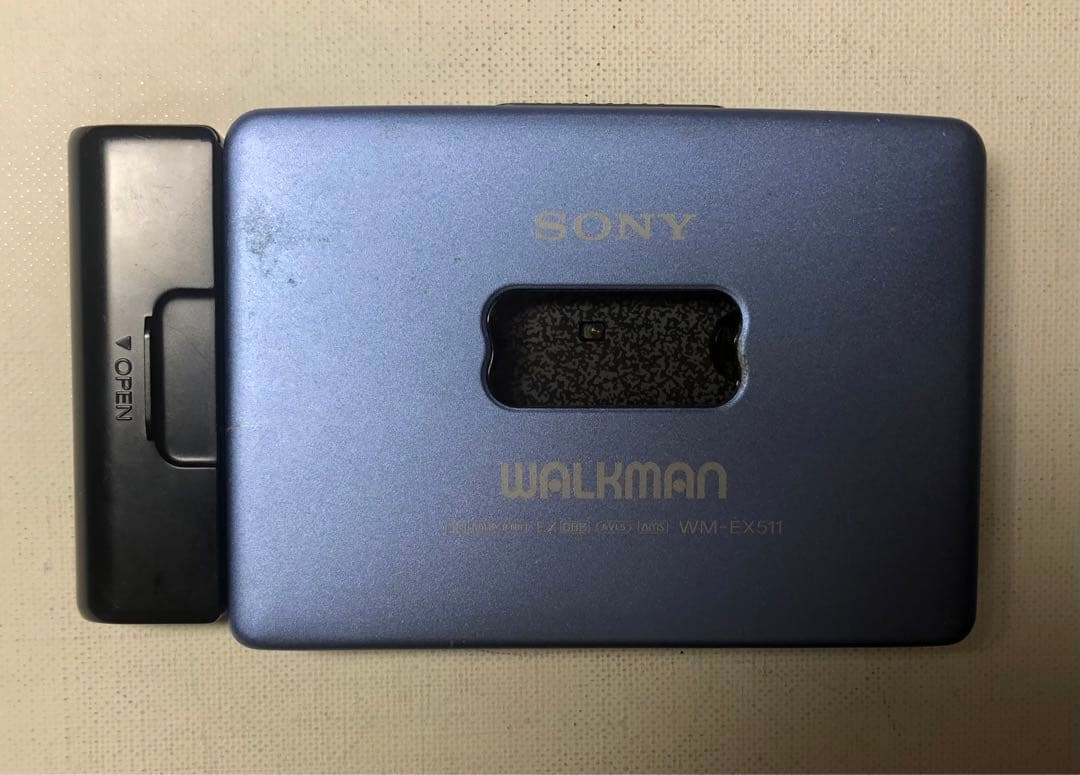 '80味聴き電ボ付WM-EX511 SONYブルーカセットウォークマン可動品E