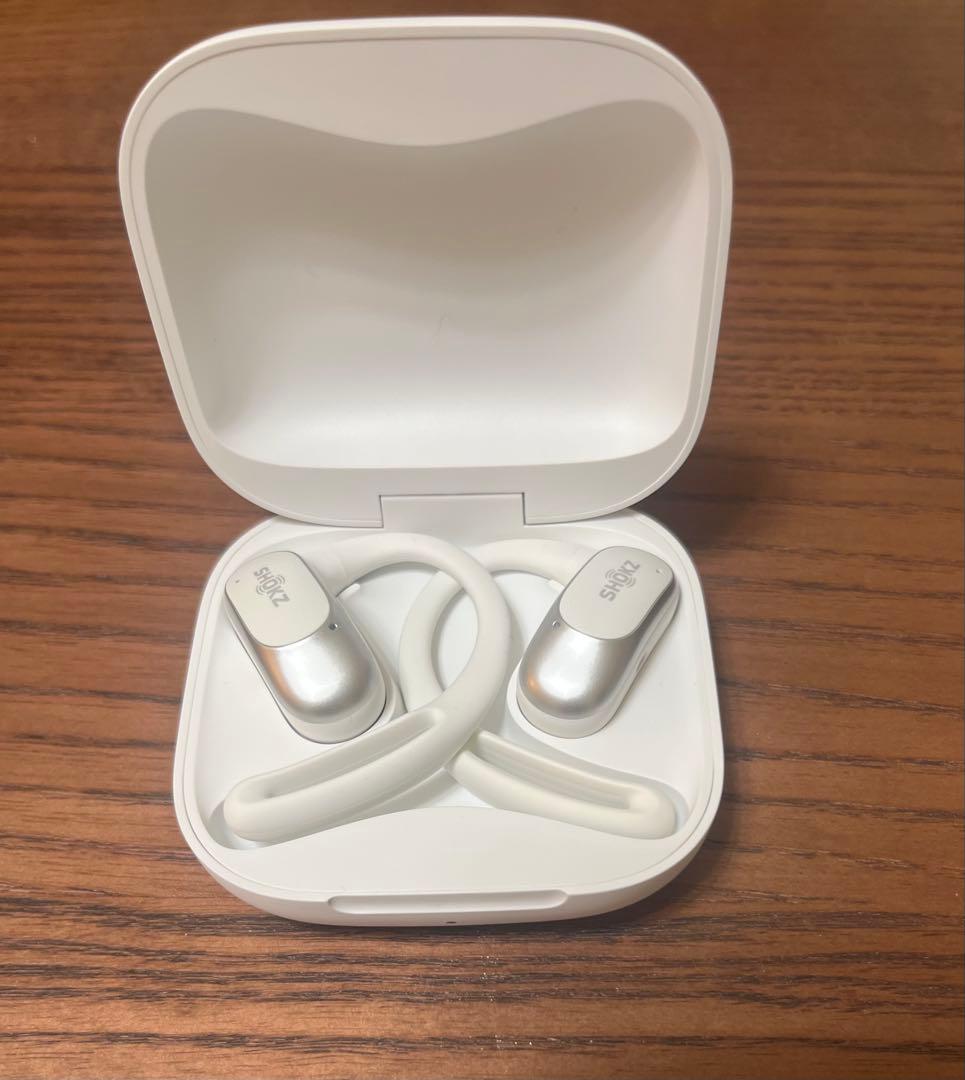 SHOKZ ワイヤレスイヤホン オープンイヤーホワイト18✖️11m m