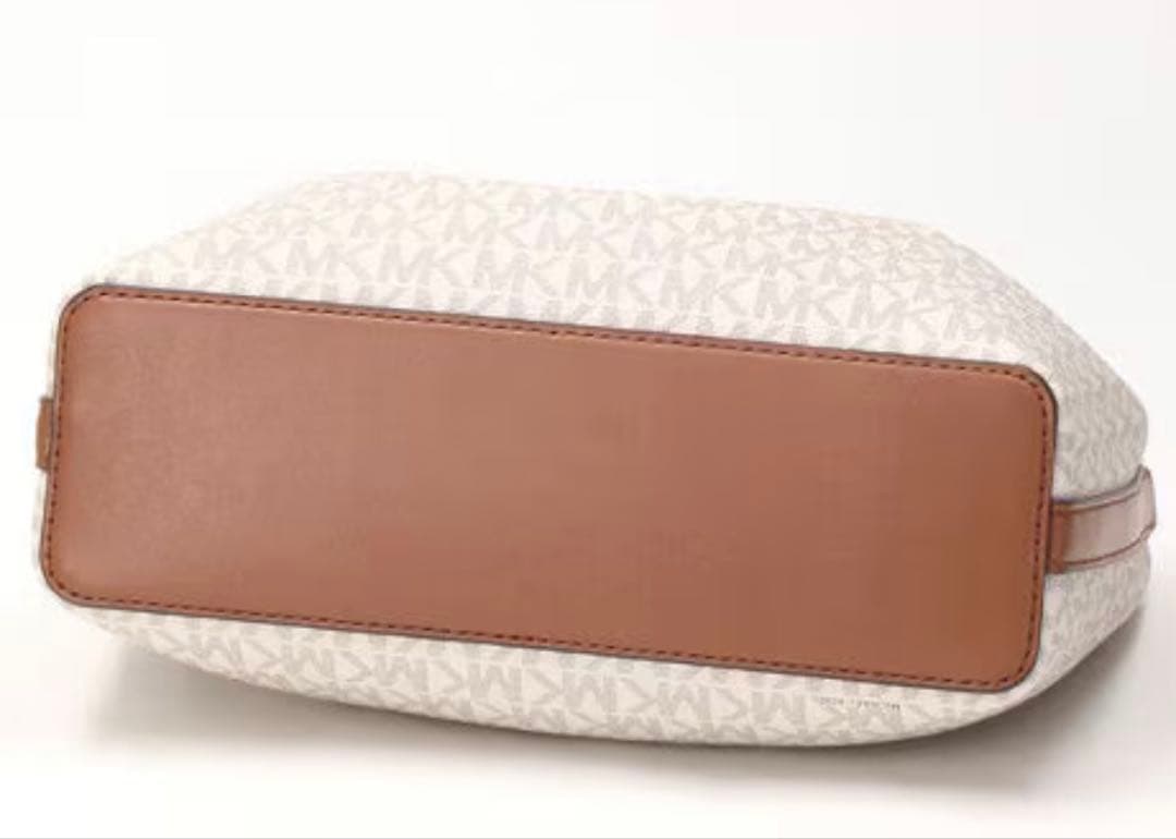 マイケルコース 福袋 センタージップ サッチェル スモール - MKシグネチャー