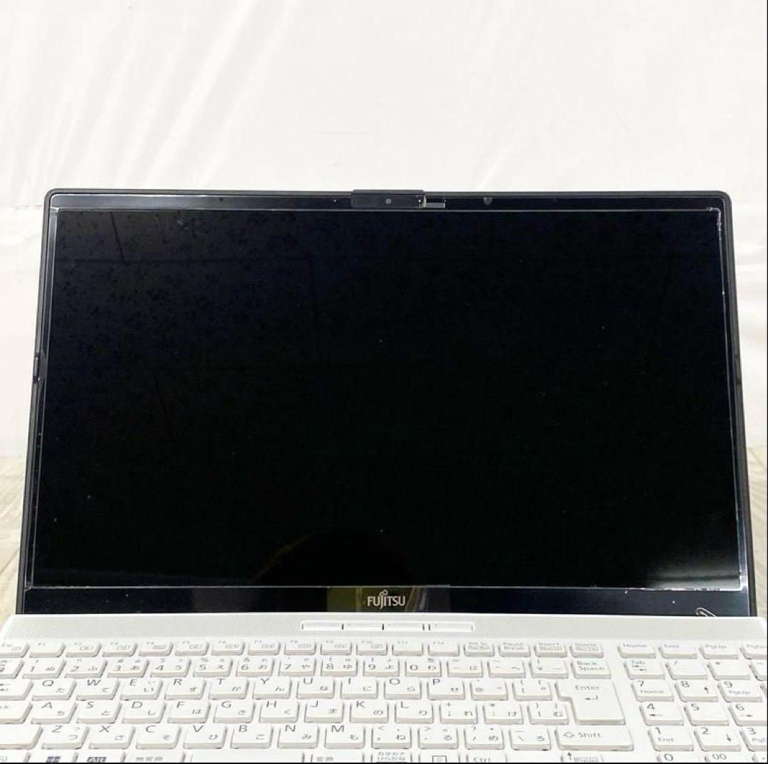 トニーざタイガー✨新品FUJITSU ノートパソコン　FMVA43/H2