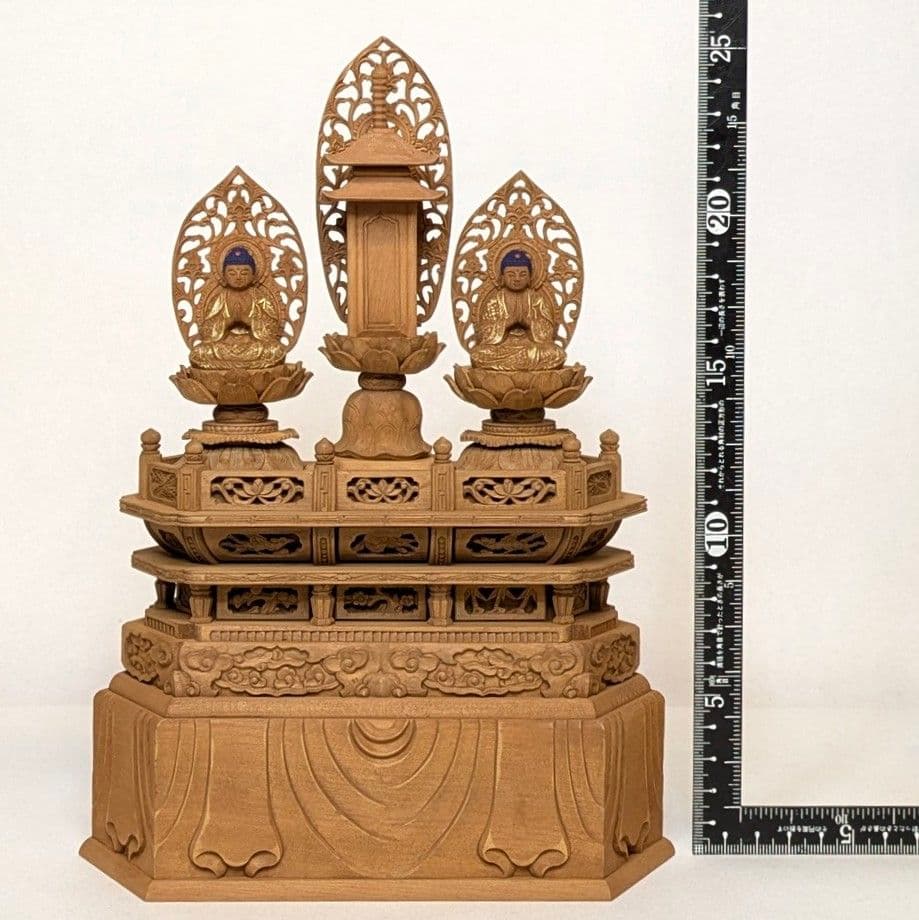 【フォロー割・新品】 三宝尊　金泥　紅檀　上彫り　総高さ約26cm　日蓮宗