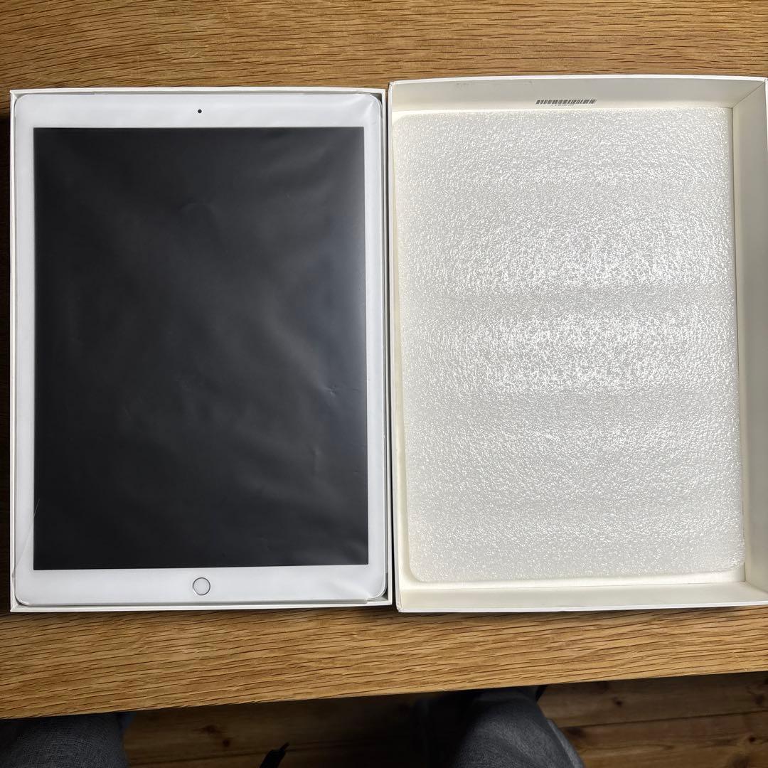 n*4様 iPad Pro (第一世代)128GB Wi-Fi + Cellul
