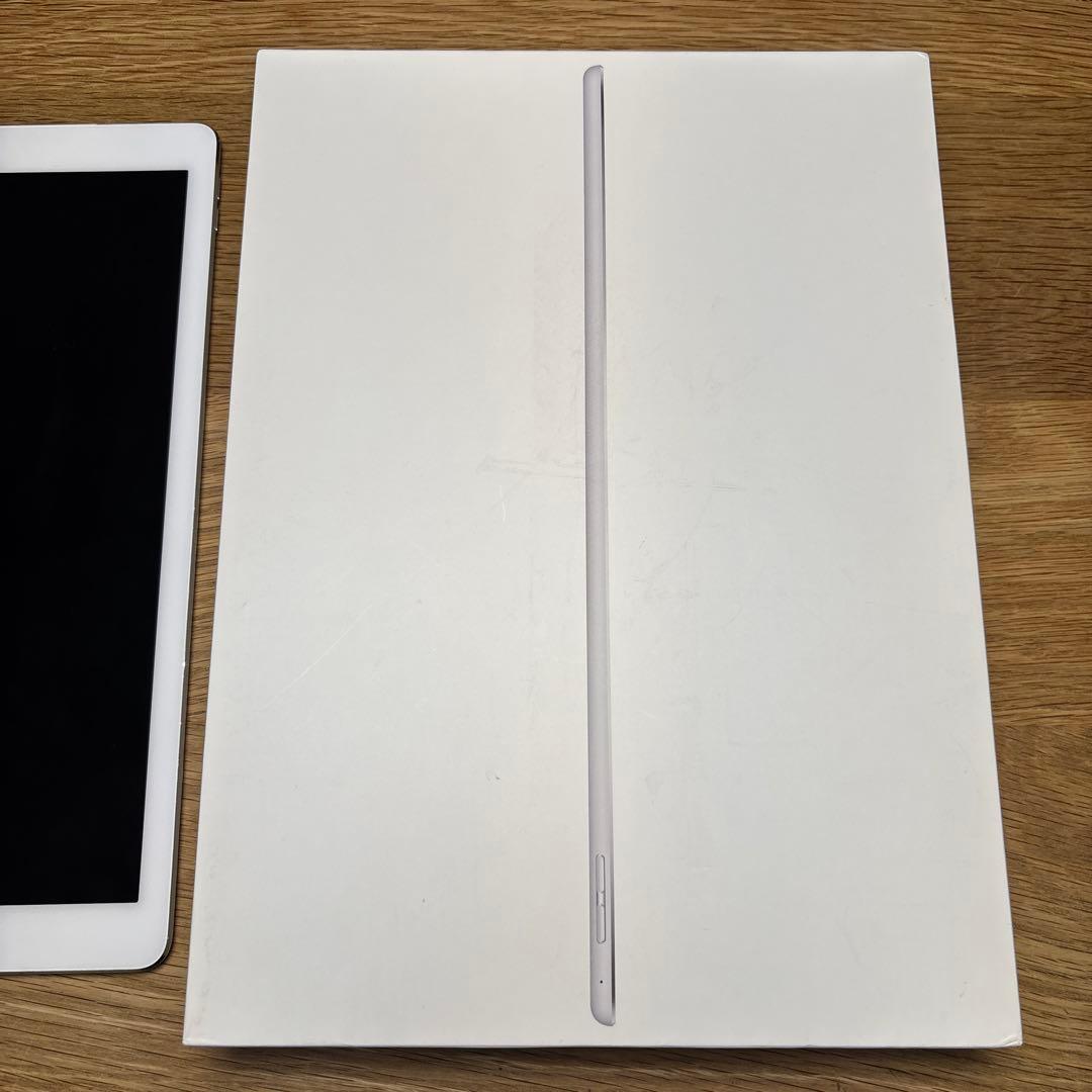 n*4様 iPad Pro (第一世代)128GB Wi-Fi + Cellul