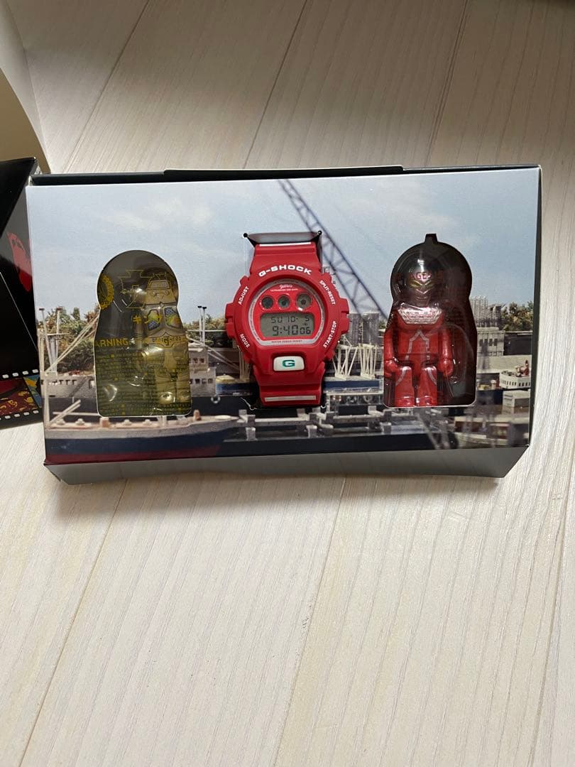 G-SHOCK ウルトラセブン誕生40周年限定モデル　未開封フィギュア付