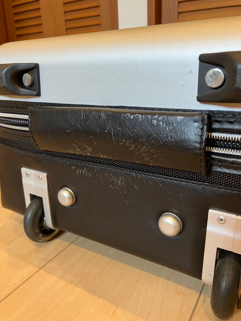 オロビアンコ テクノモンスター OROBIANCO TECKNOMONSTER