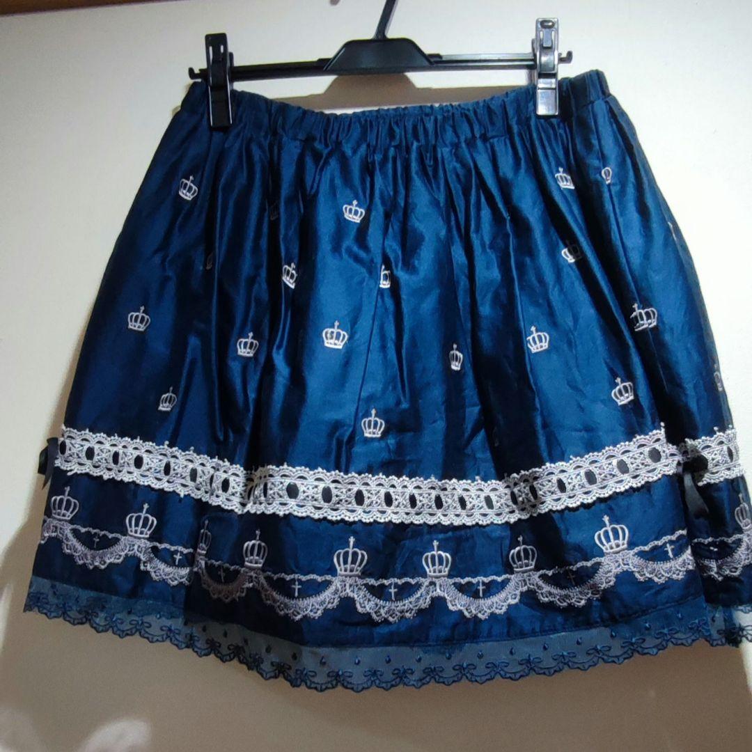 B.P.N.ブラックピースナウ　王冠刺繍スカート　BlackPeaceNow