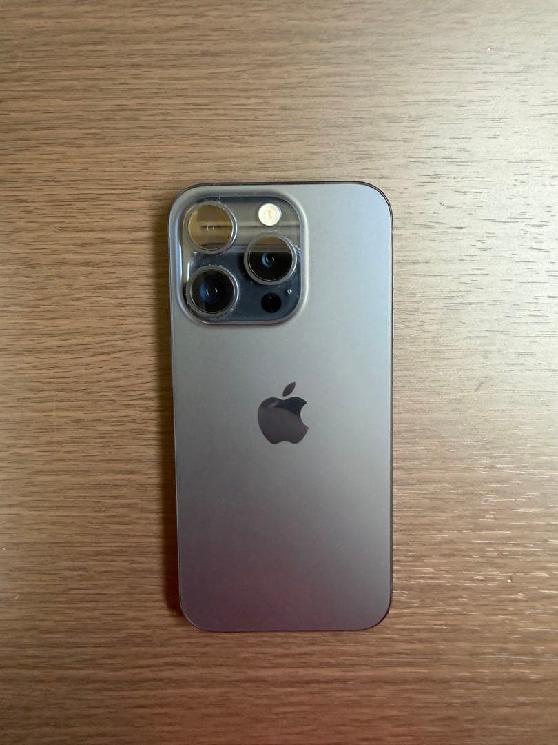 Apple iPhone 15 Pro SIMフリー