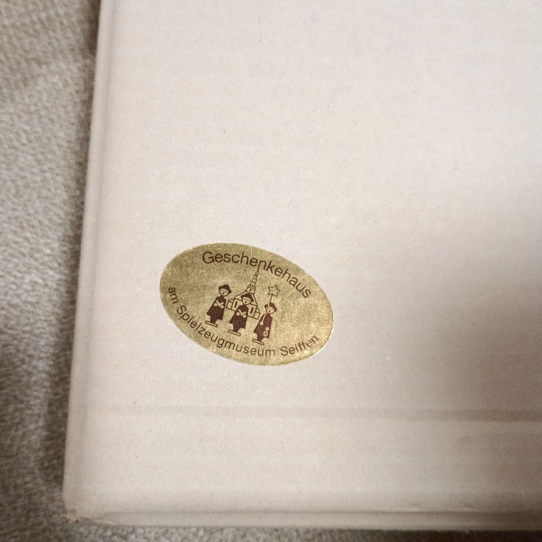 ドイツ・エルツ地方 壁掛け専用　キャンドルピラミッド　聖歌隊