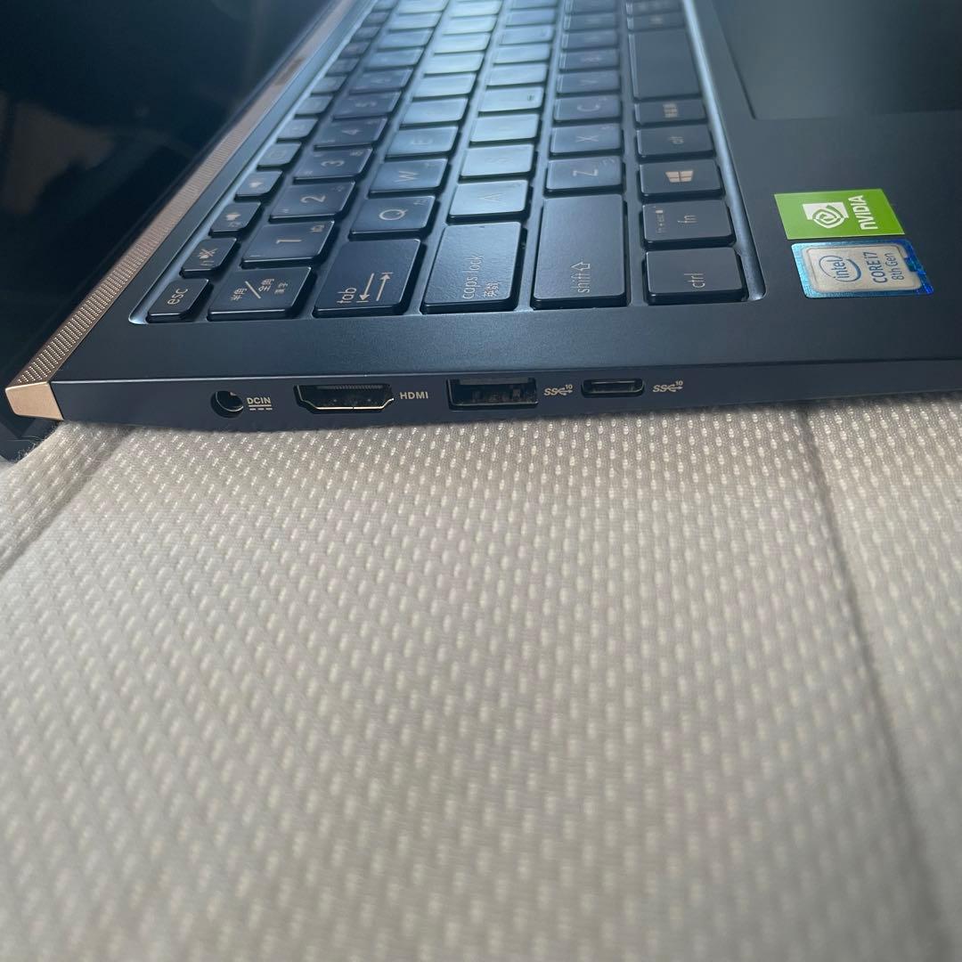 ASUS ZenBook 14 ロイヤルブルー UX434FL-8565