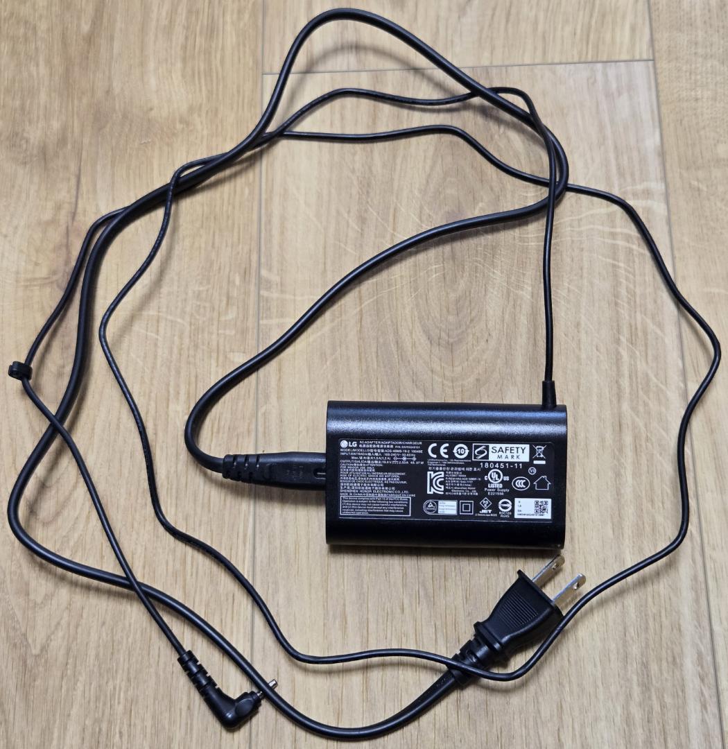 LG gram 17インチ Core i7/SSD 512GB/メモリ16GB