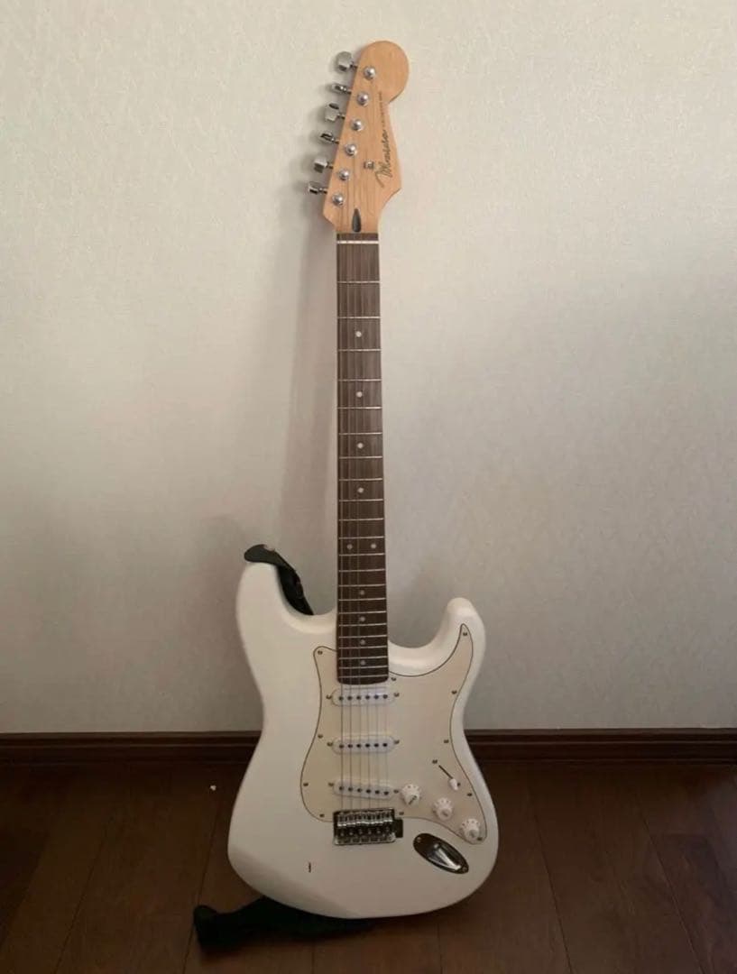 エレキギター MAVIS