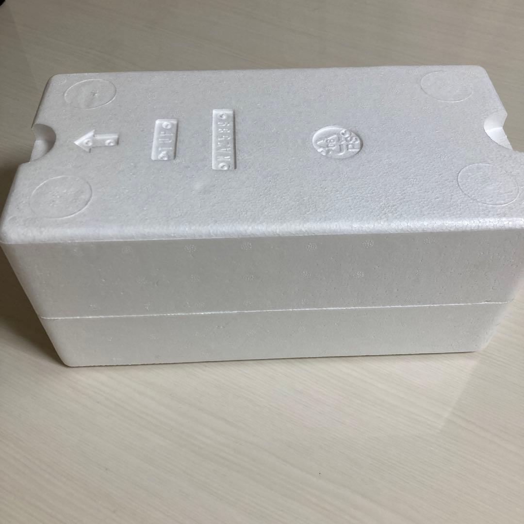 NOREV Bulli ミニカー 赤/白 1/18