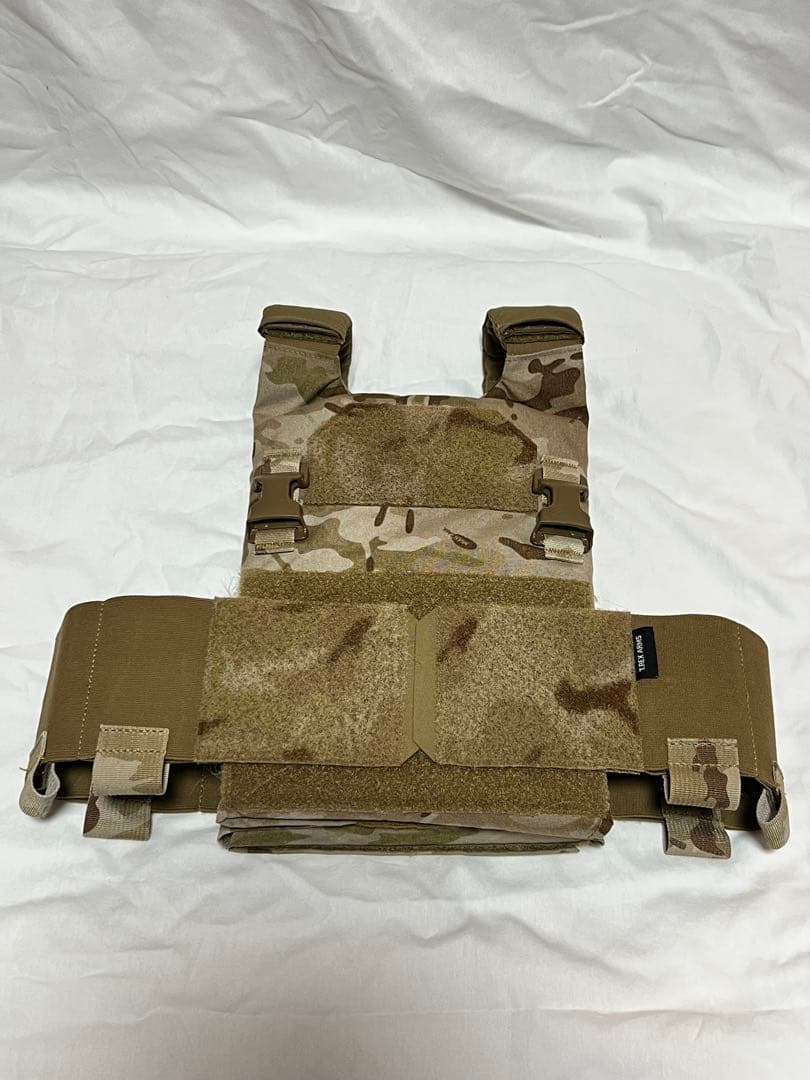 【実物絶版品】T.REX ARMS AC1 マルチカムアリッド Sサイズ