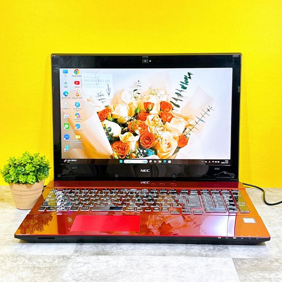 ⅰ7✨新品SSD512GB✨きれいな赤❣Win11カメラ付 ブルーレイ フルHD