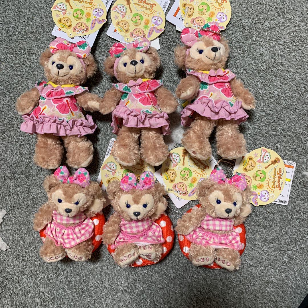 ディズニーシー　サニーファン シェリーメイ　ぬいぐるみバッジ　ストラップ