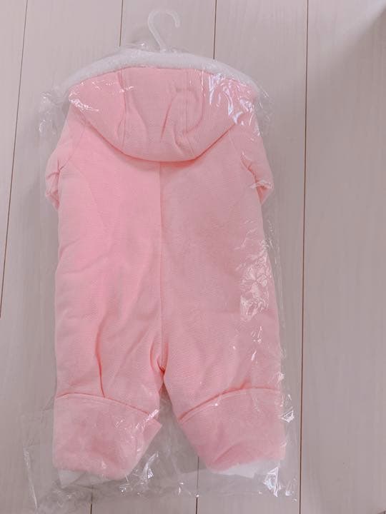 新品タグ付き☆ファミリア　familiar ジャンプスーツ　７０サイズ　ピンク