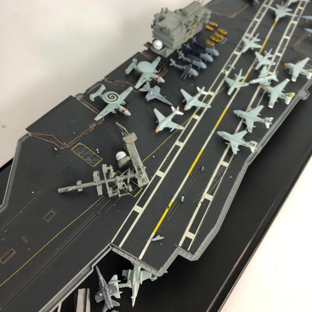アメリカ海軍 航空母艦 CV-63 「CV-63 キティホーク」 1/700