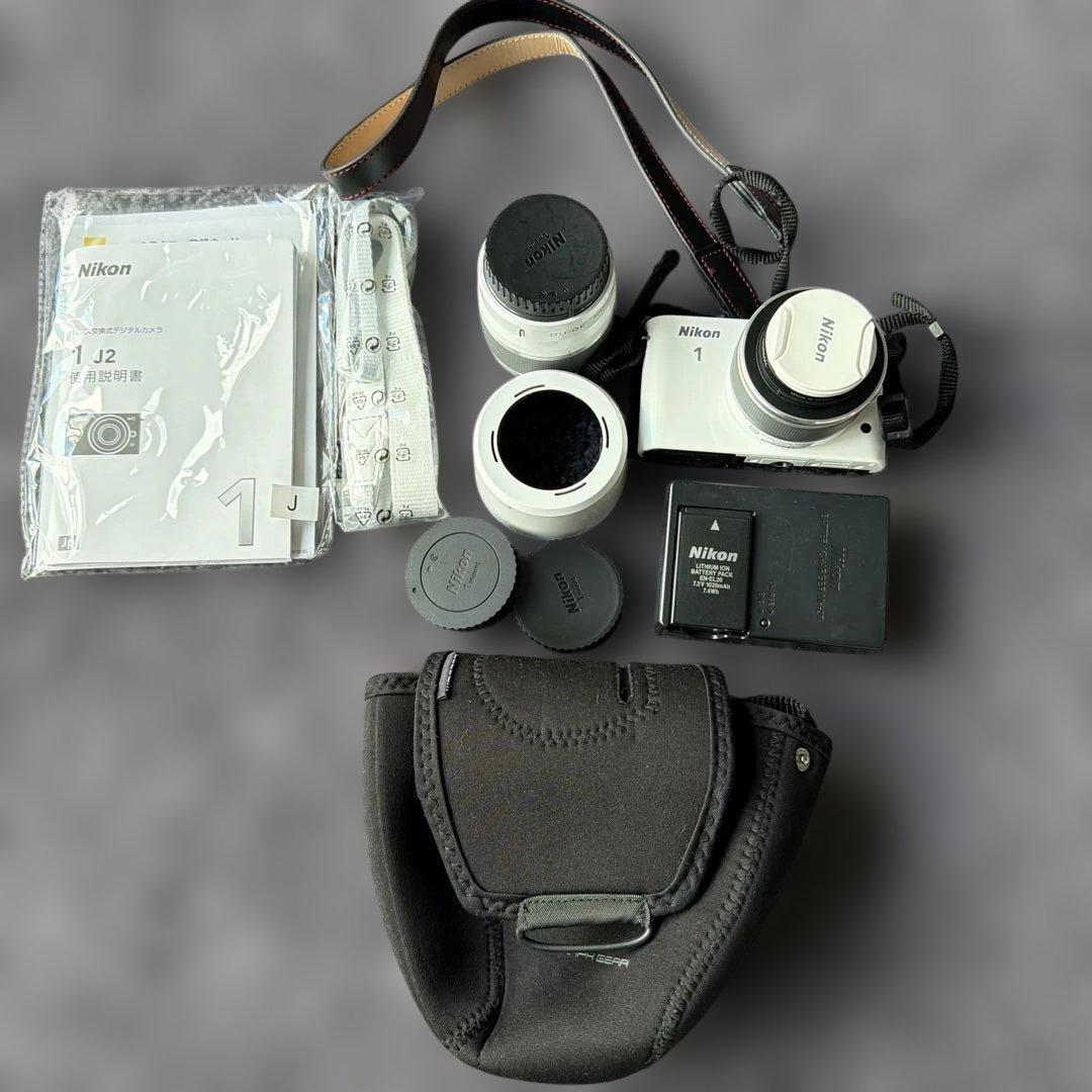 Nikon 1 J1 ミラーレス一眼カメラ ホワイト レンズキット