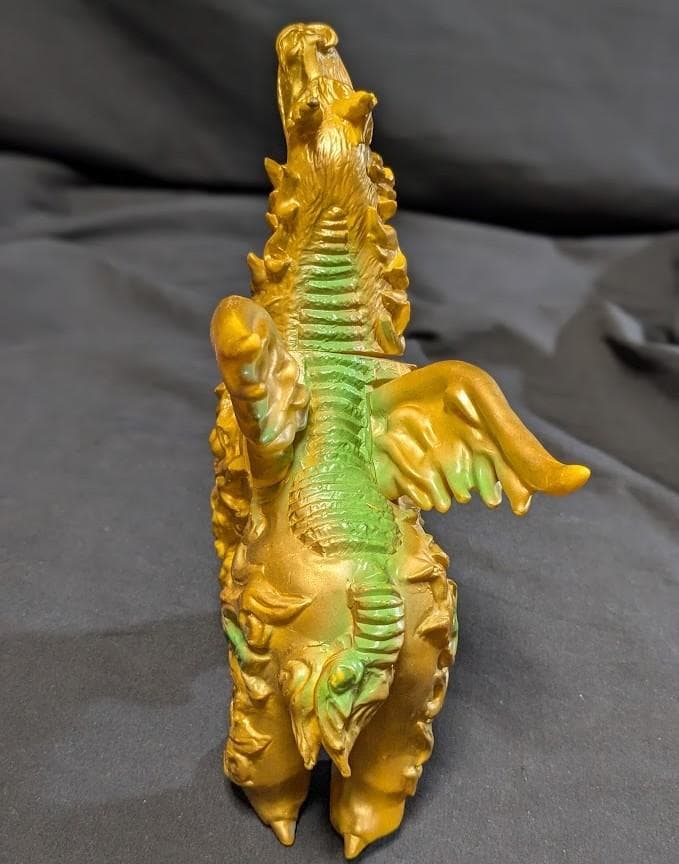 ドドンゴ黄色成型「ウルトラマン」登場怪獣（ブルマァク復刻）ソフビフィギュア