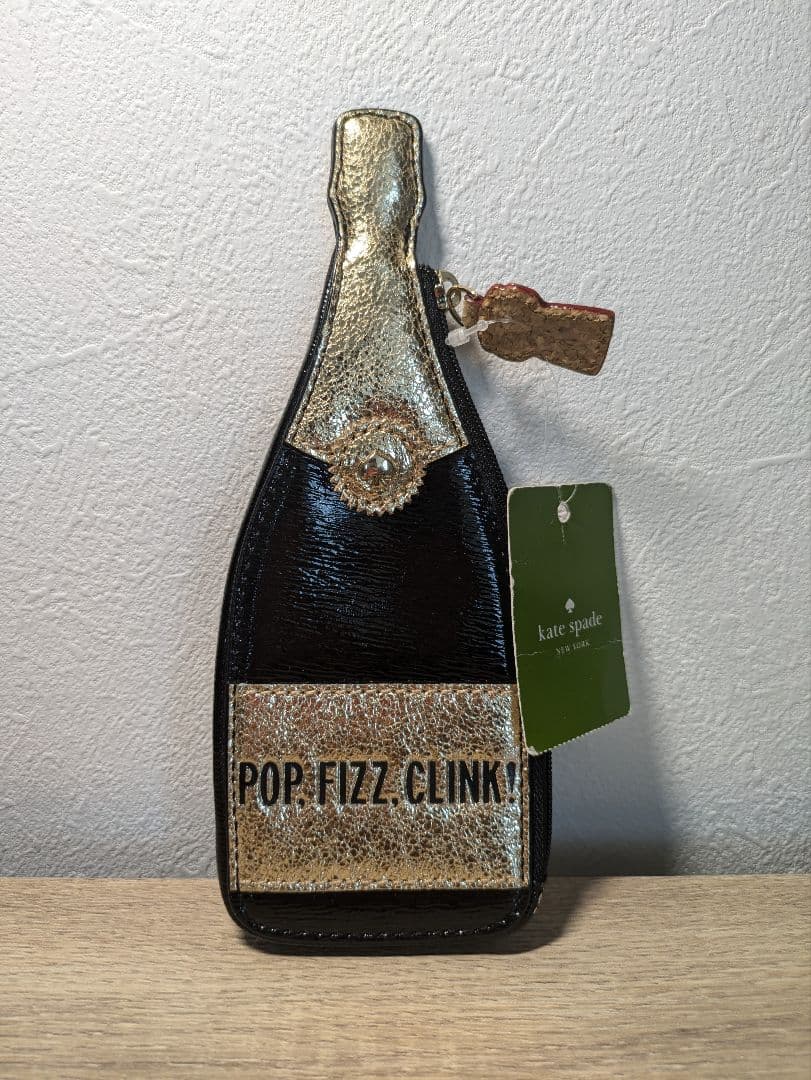 ケイトスペード(katespade) レザー シャンパンボトル型 ケース
