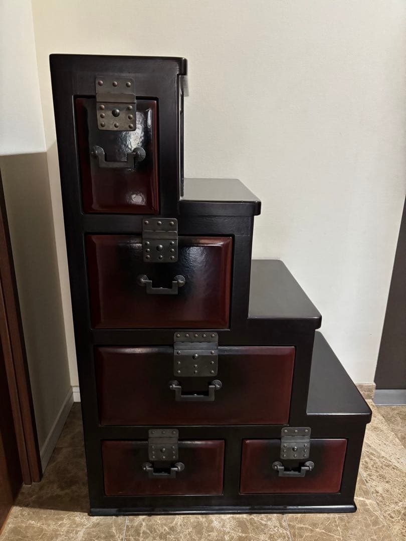 民芸城山　一閑張り階段箪笥