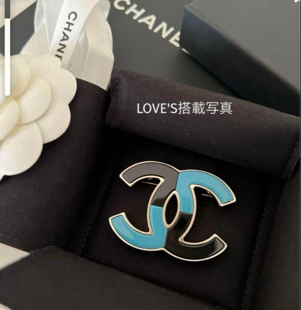 CHANEL 新品未使用　ブローチ