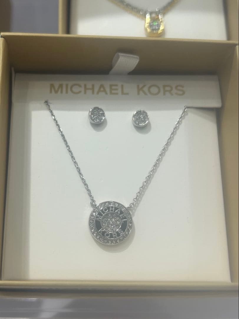 MICHAELKORS ピアスネックレスセット